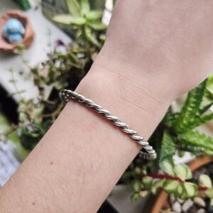 Vintage Classic Simple Silver Twist Bangle Bracelet